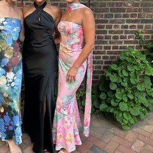 Floral dress with scarf